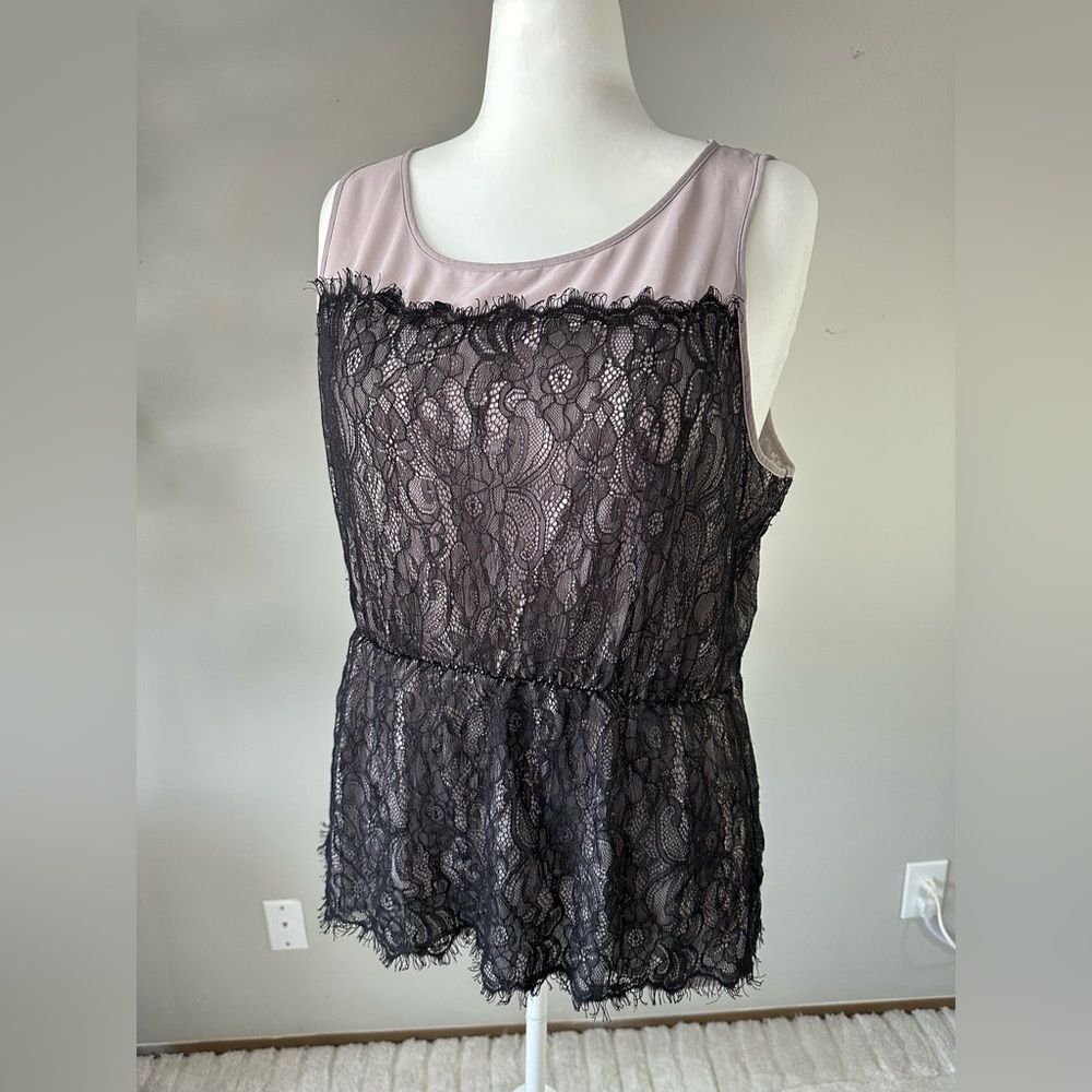 Maurice’s Lace Peplum Top Size 2X